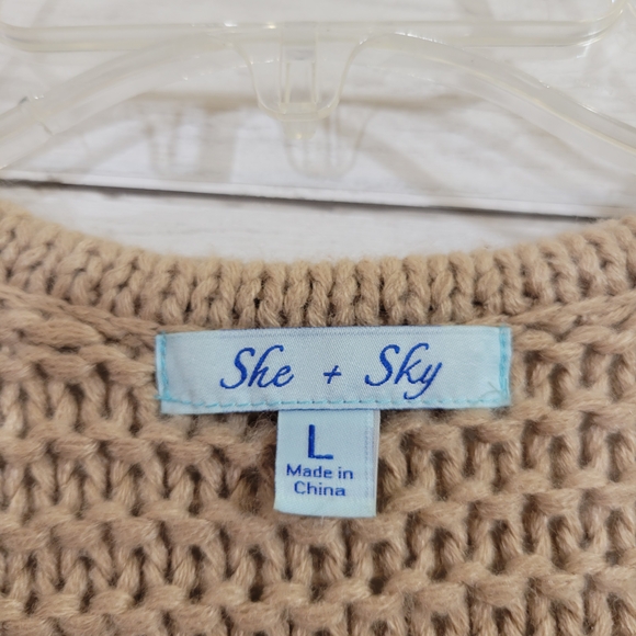 She and Sky Tan Khaki Crochet Fringe Vest Fits Medium - Picture 8 of 8